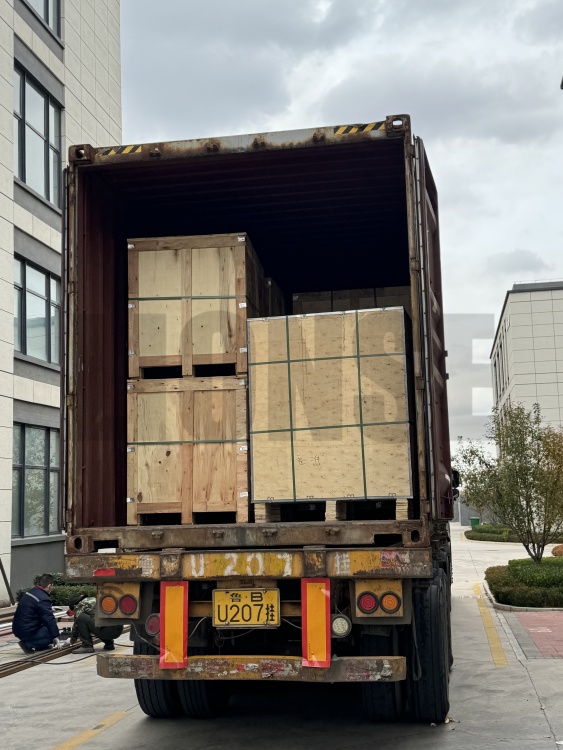 LIONSE - Щоденні операції з доставки