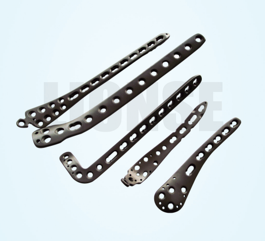 Чому для медичних імплантатів віддають перевагу компонентам із титанового сплаву?